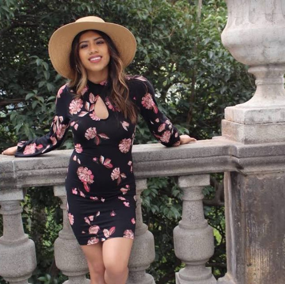 Patrons Of Peace L/S Hole Dress NWT S